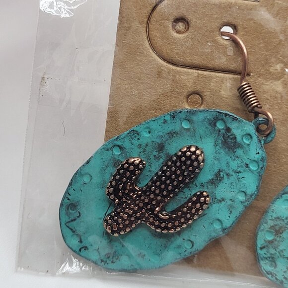 Southwestern Cactus on Blue Patina Brushed Oval Earring New in Package Lucky You - Picture 6 of 9